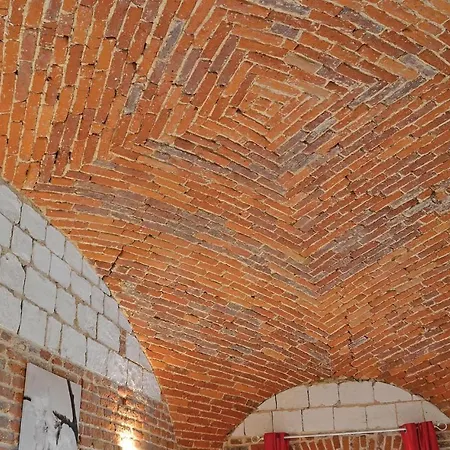 Stunning In Saint Andre بيت للعطل